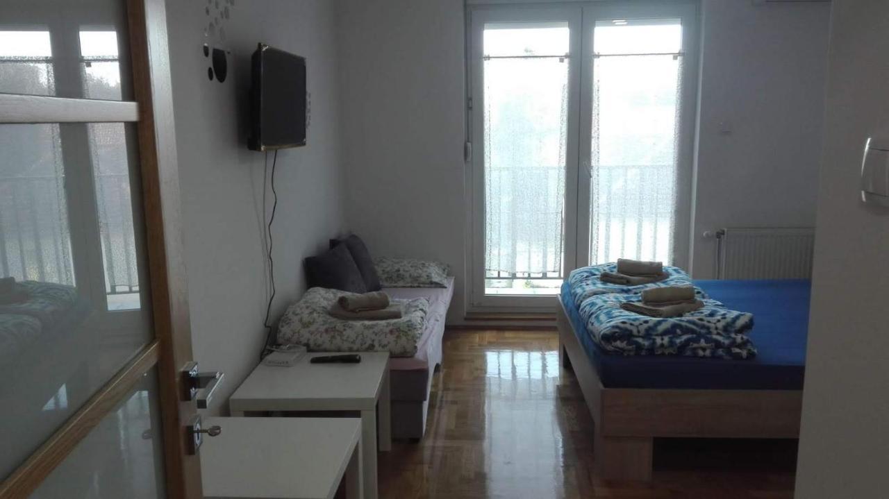 Appartamento Riva,Temerin község Kültér fotó