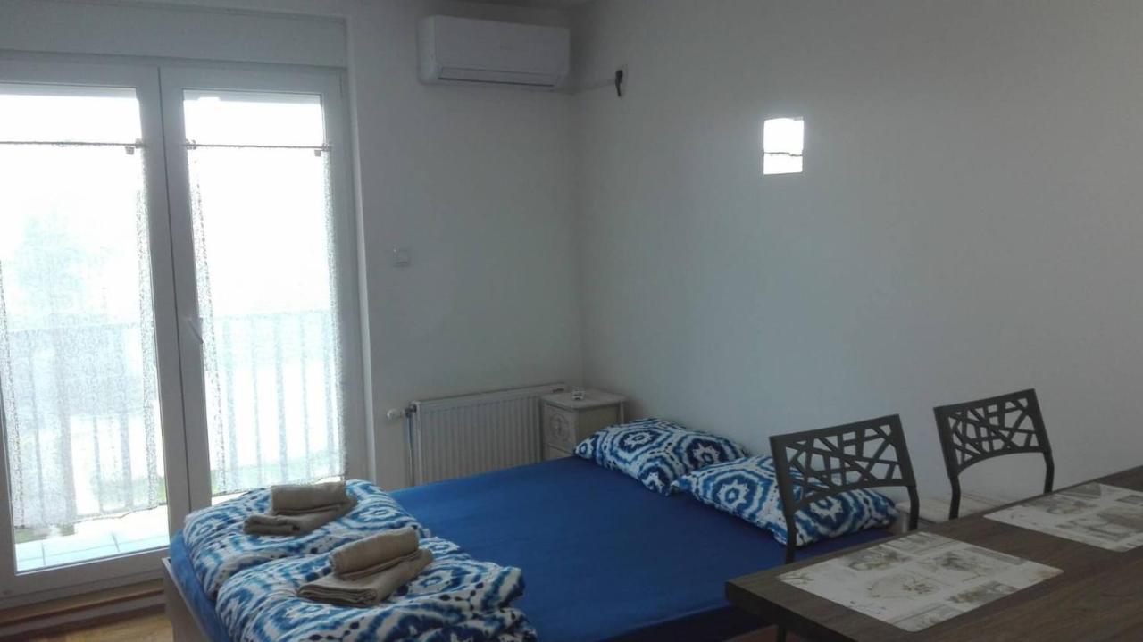 Appartamento Riva,Temerin község Kültér fotó